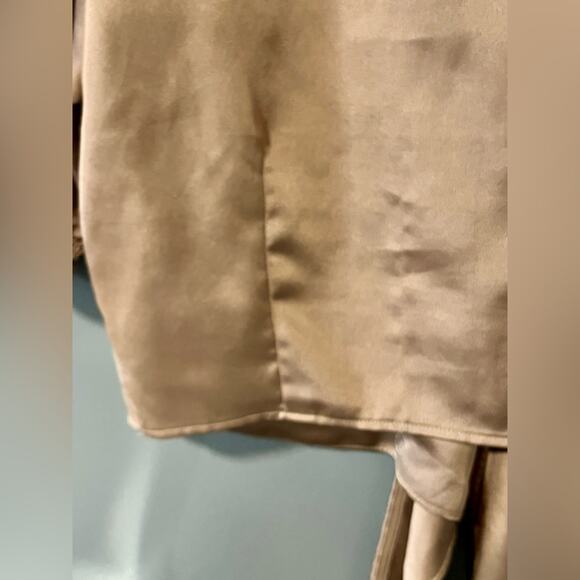 Abercrombie & Fitch satin crop tie blouse - Picture 6 of 7